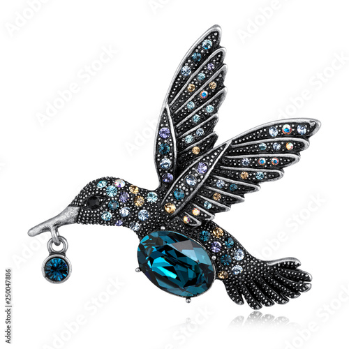 Fotografi Diamond brooch isolated on white