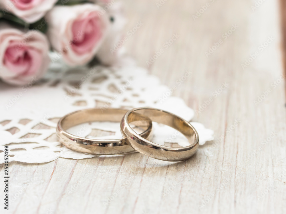 gold wedding rings, love concept Stock Photo | Adobe Stock