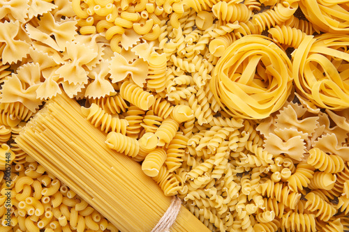 Delicious mixed of pasta background, macro foto