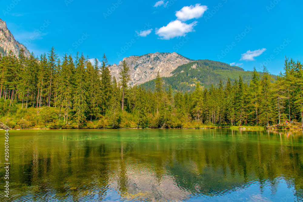 Obraz premium Meßnerin und Grüner See