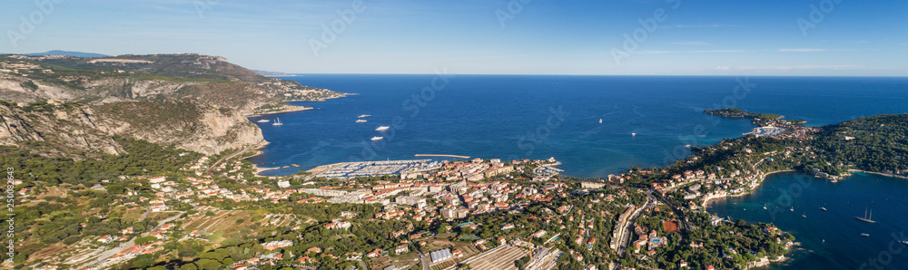 Naklejka premium panoramic view of saint jean cap ferrat peninsula and beaulieu-sur-mer in the south of france nice