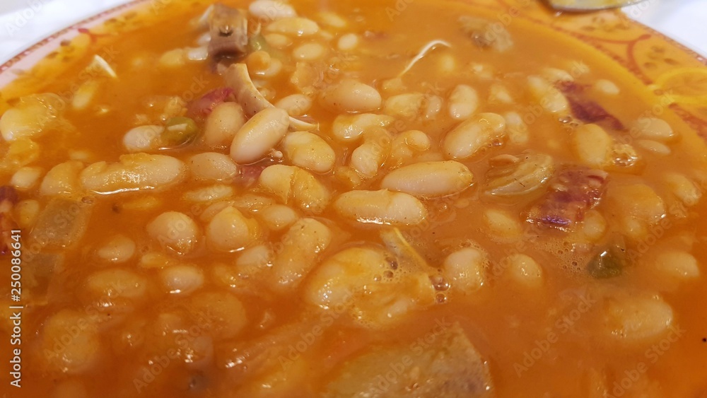 Plate of white beans Plate of white beans