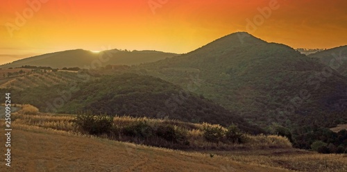 Sonnenaufgang in der Toskana