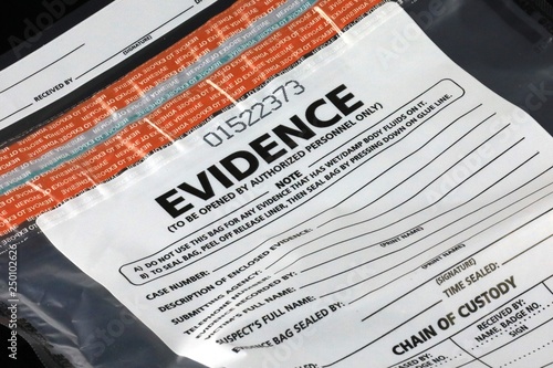 Φωτογραφία Sealed evidence bag for forensic testing