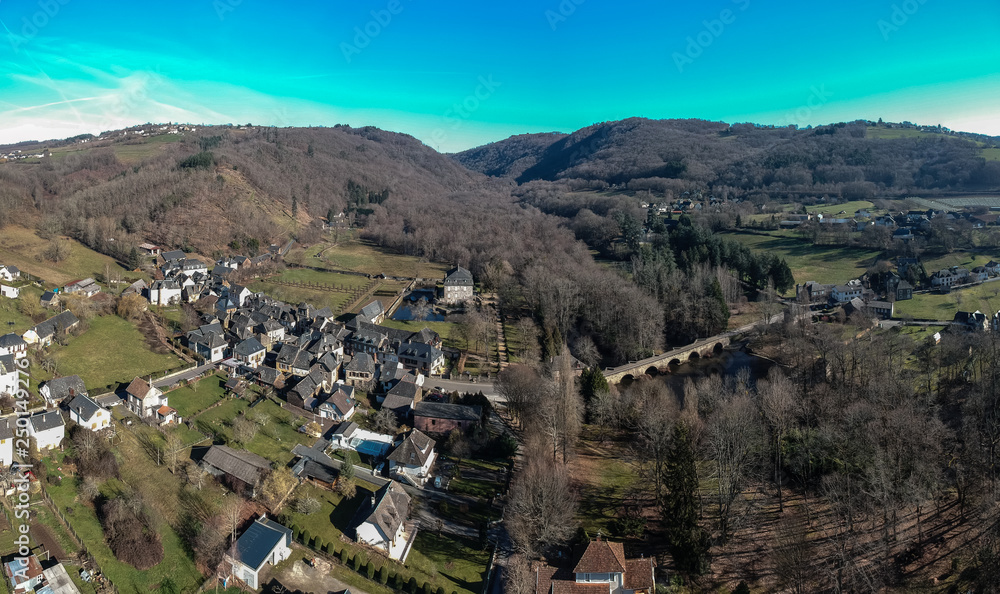 Le Saillant (Corrèze - France) - Vue aérienne des gorges de la Vézère
