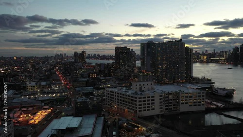 Wallpaper Mural Long Island City Torontodigital.ca