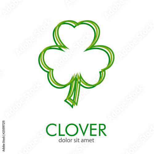 Logotipo abstracto con texto CLOVER con 3 tréboles lineal de 3 hojas en color verde