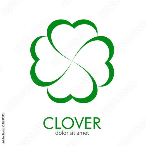 Logotipo abstracto con texto CLOVER con trébol lineal de 4 hojas en color verde
