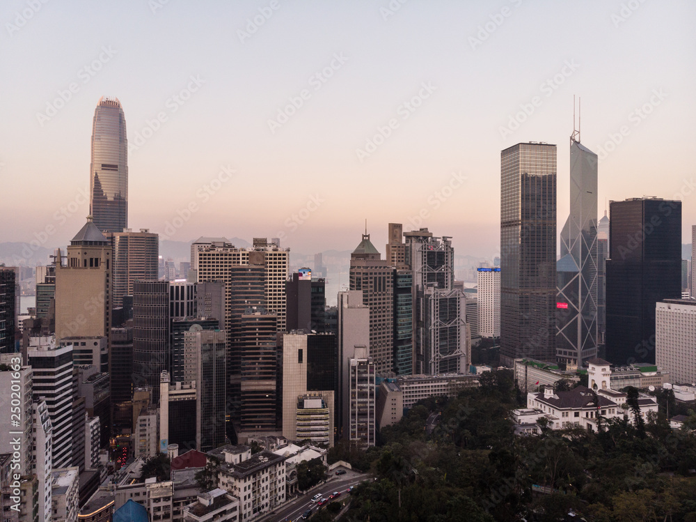Obraz premium Aerial view of Hong Kong Central district at sunset