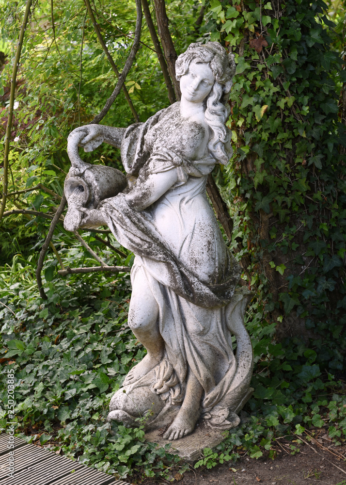 Statue Jardin des Martels