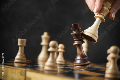 Foto The last and winning move in a chess game