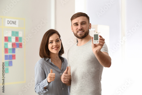 Couple with digital glucome...