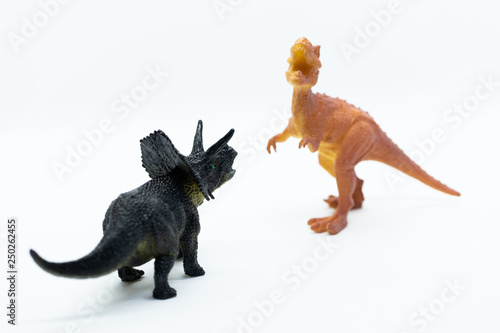 恐竜のフィギア © fuujin