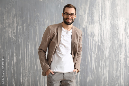 Handsome fashionable man ne...