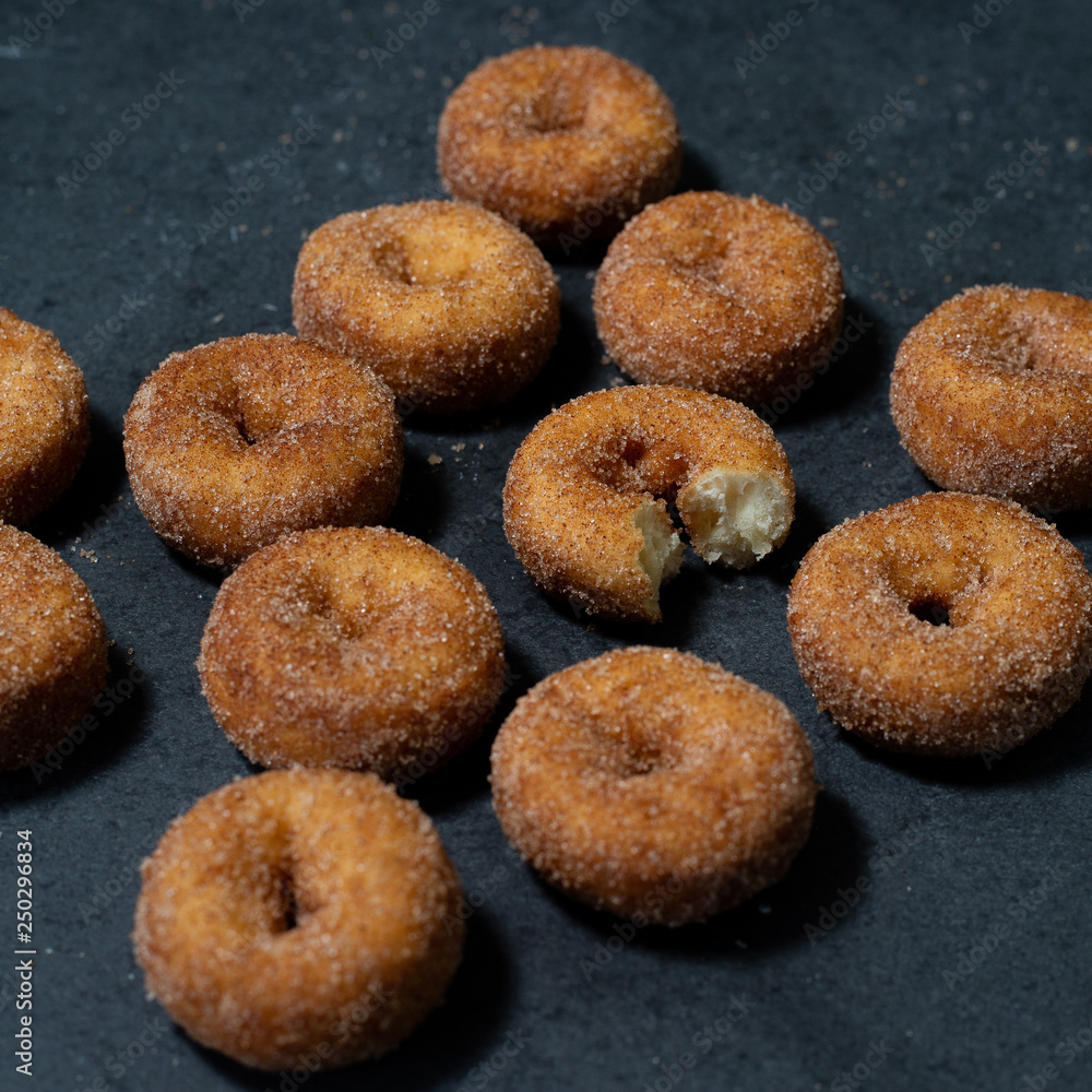 Mini Donuts Mini Donuts