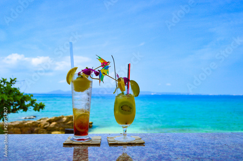 海辺のカフェ