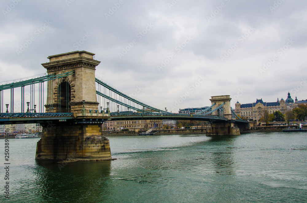 Obraz premium Ponte delle Catene - Budapest
