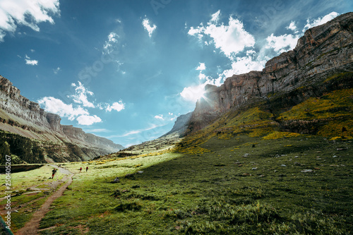 Schilderij op canvas View of Circo de Soaso, Ordesa National Park, Aragon. Pyrenees
