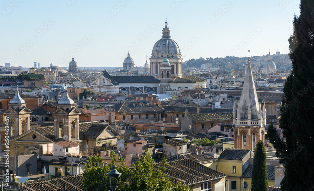 From the Pincho hill, which is located in the center of Rome, there are beautiful views of the city. Pincho Hill is nicknamed the “Hill of Gardens”.