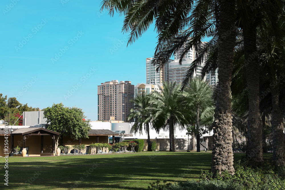 Obraz premium Beautiful view of tropical resort on sunny day