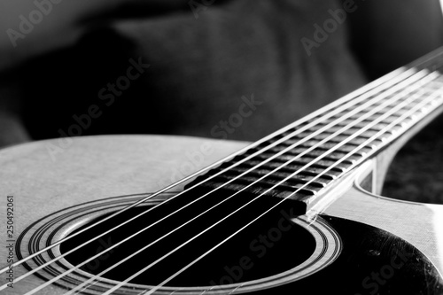 Acoustic guitar body