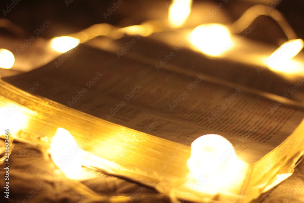 Fotografie Bíblia ilumina