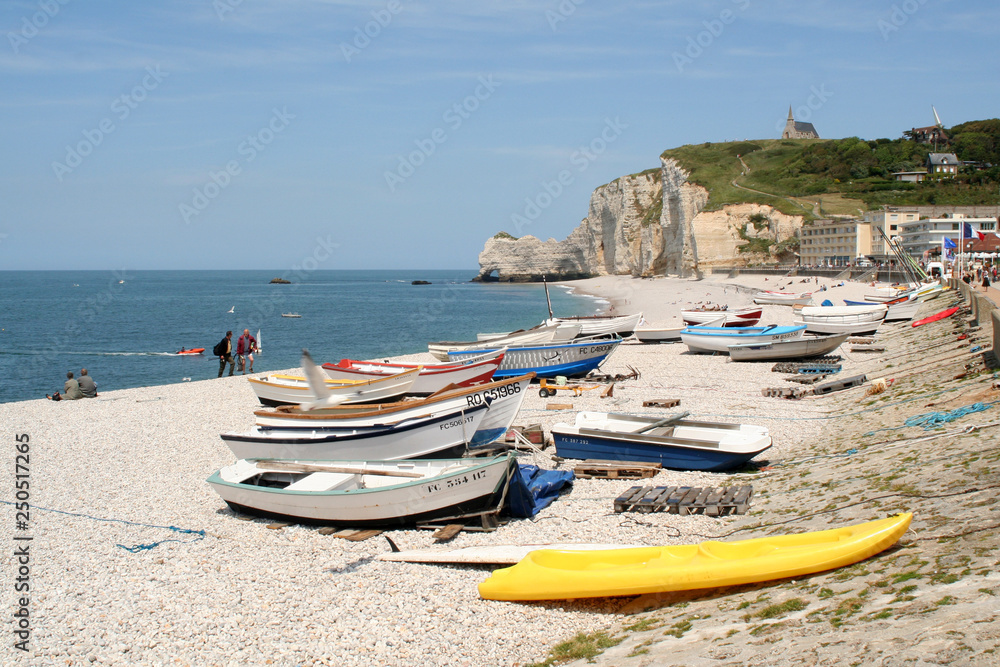 Beach life of Etretat