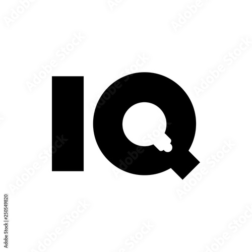 letter I Q vector logo.