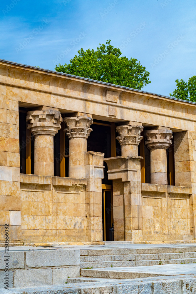 Obraz premium debod temple in madrid