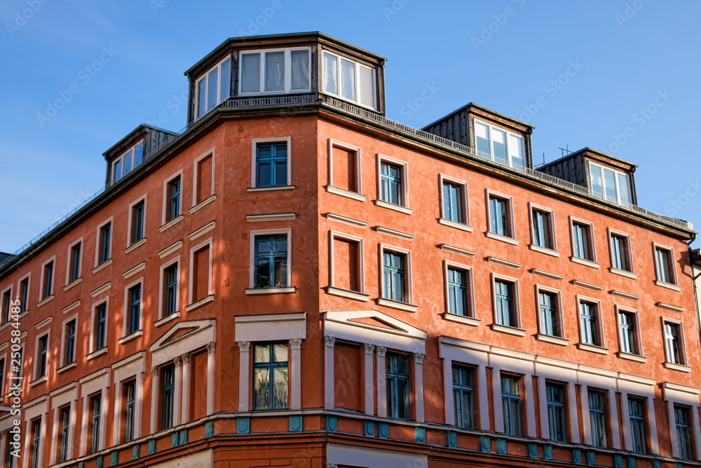 Fototapeta premium Berlin, Sanierter Altbau