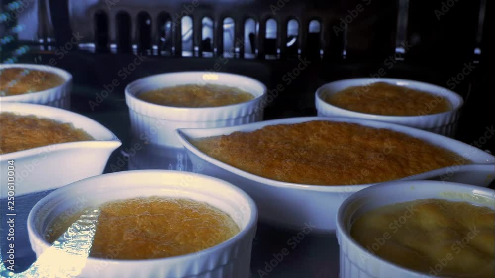 Bake cream broil in the oven. speeding up time Bake cream broil in the oven. speeding up time