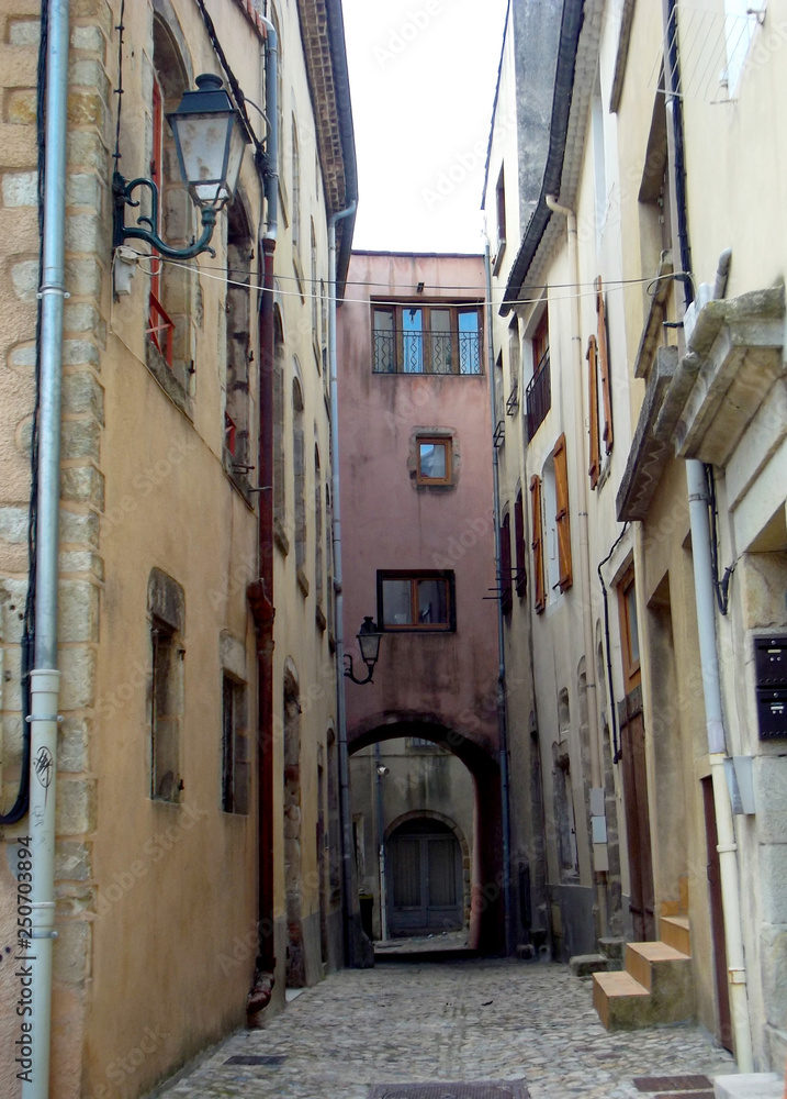 narrow street in france 