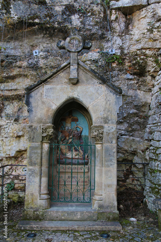 Wallpaper Mural ROCAMADOUR Torontodigital.ca