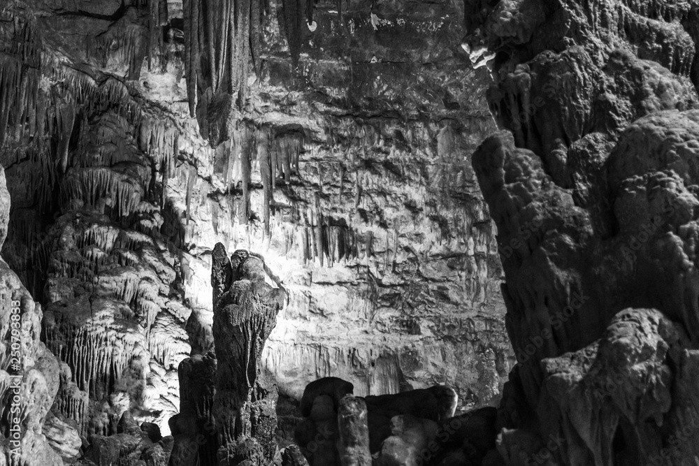 Caves of Castellana. Black and White