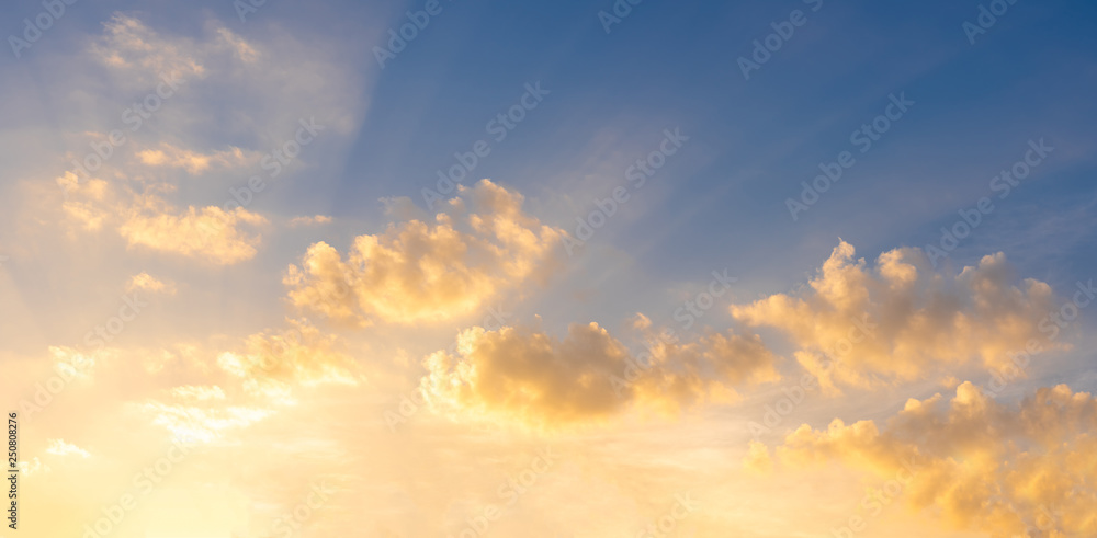 Fototapeta premium Sunset sky for background,sunrise sky and cloud