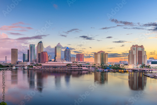 Fotografie, Tablou Tampa, Florida, USA downtown skyline on the bay