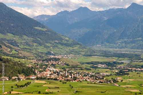 Blick auf Mals in Südtirol
