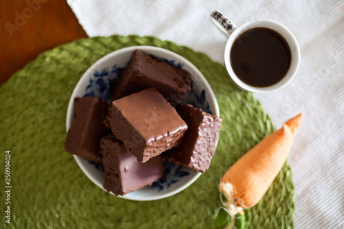 Pão de Mel com chocolate