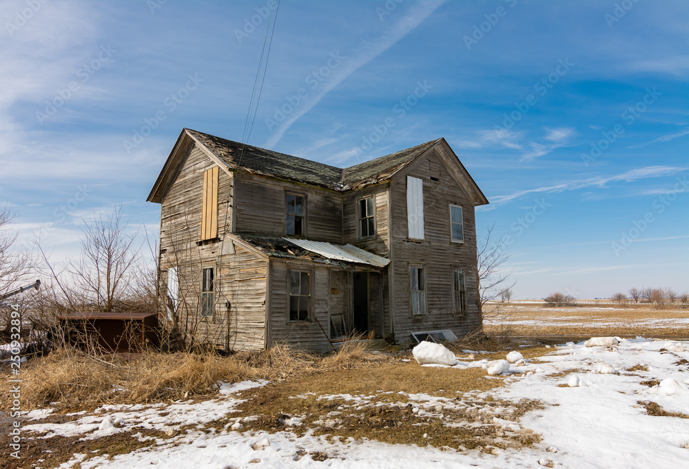 Abandoned farmhouse Abandoned farmhouse