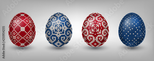 Red and Blue Paschal eggs with knitting patterns