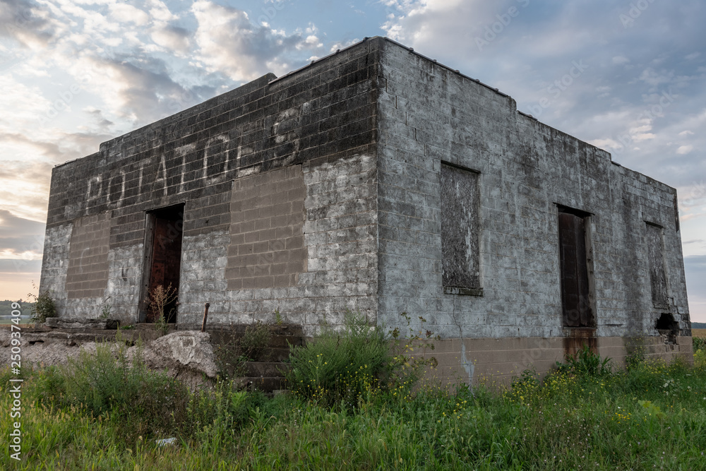 Abandoned Potato Barn - Upstate New York Abandoned Potato Barn - Upstate New York