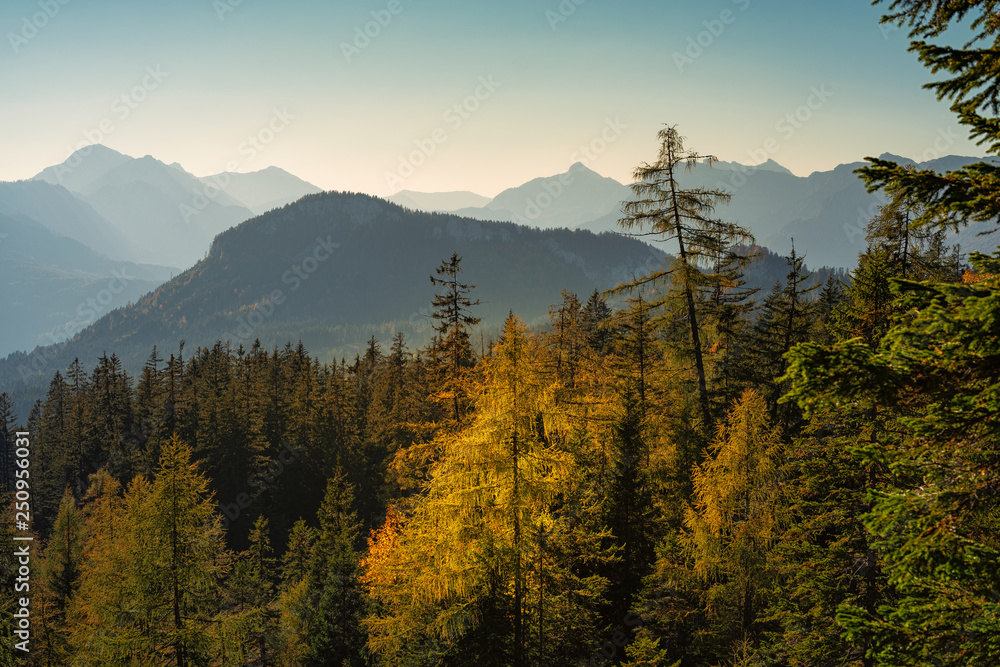 Herbstlandschaft im Salzkammergut | Österreich