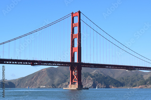Fototapeta Naklejka Na Ścianę i Meble -  Golden Gate Bridge - South Tower