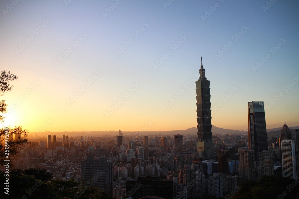 Sunset at Taipei 101