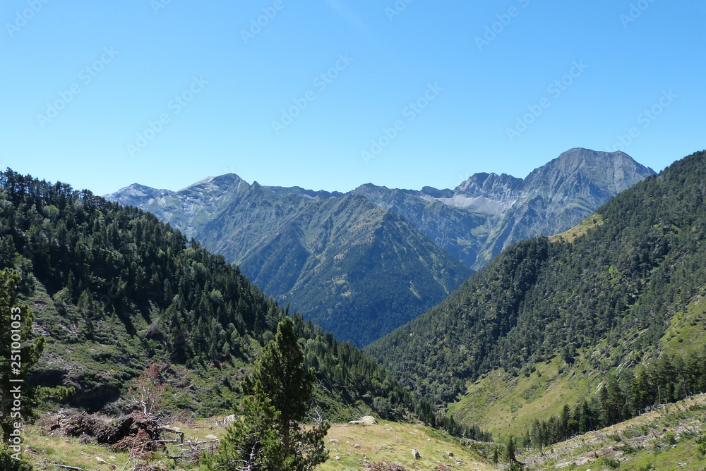 Vue sur le Pic d'Aret