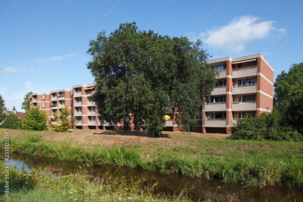 Fototapeta premium Wohnhaus