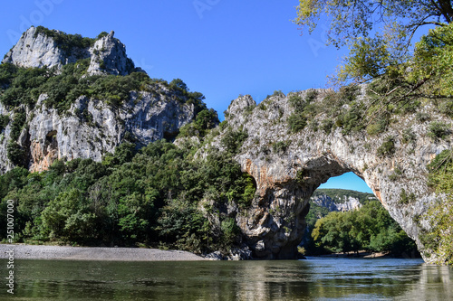 natural bridge in France