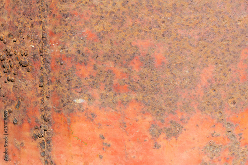 Textura de chapa oxidada de un bidón viejo
