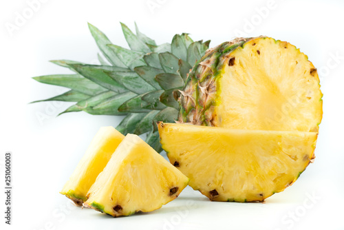 ripe ananas 