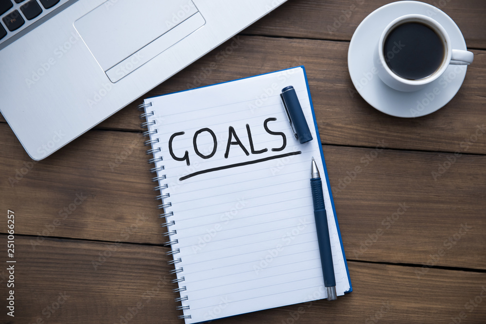 goals text on notepad goals text on notepad